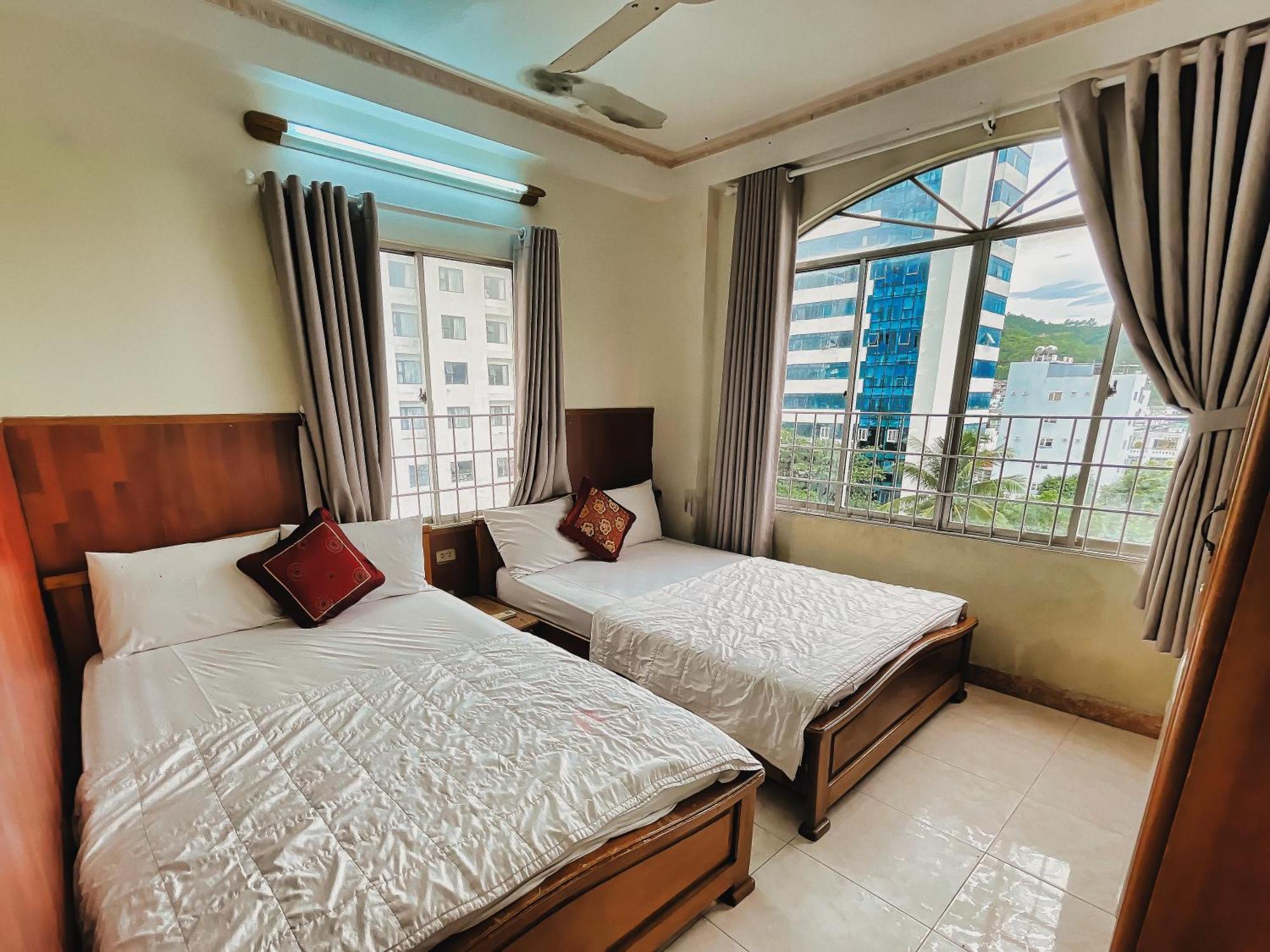 Quang Vinh 2 Hotel Nha Trang Luaran gambar